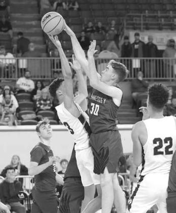 Late free throw lifts Pocola over Hennessey