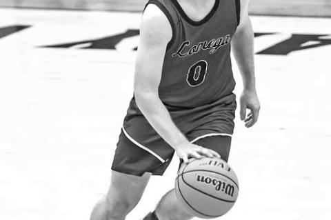 LANCE YOST made nine 3-pointers and scored 35 points Tuesday in Lomega’s win at Kremlin-Hillsdale. [Photo by Chris Simon/www.simon-sports-photos.smugmug.com]