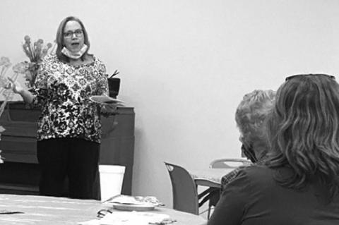 Local Study Club holds November meeting