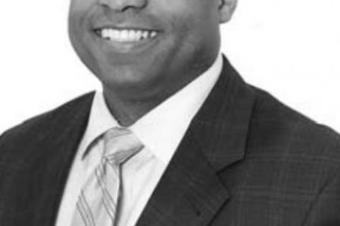 Lives and livelihoods require lawmakers focus on economy