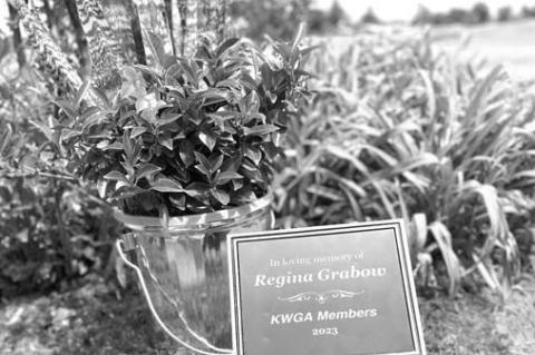 KWGA honors longtime member Regina Grabow