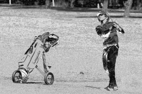 Yellowjackets dominate qualifier 