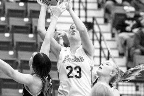 Lady Jackets head down familiar road