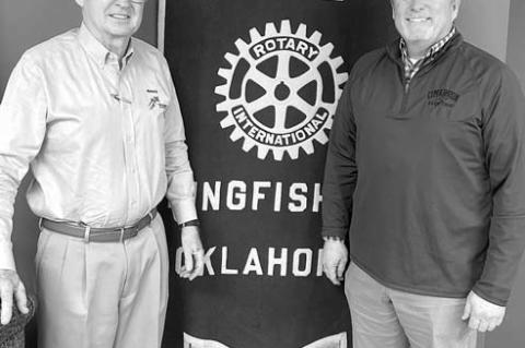 	Rotary DG visits local civic club