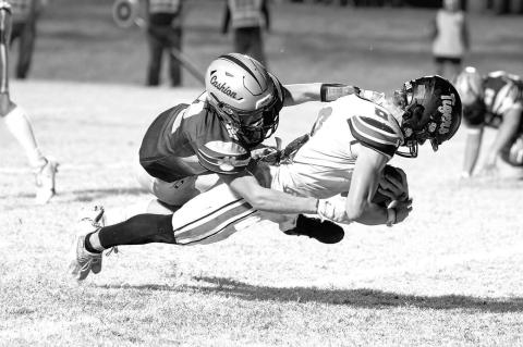 Crescent snags thrilling victory at Cashion to capture district crown