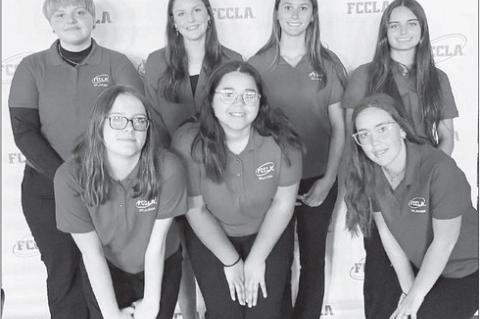 Okarche FCCLA Officers Attend District Conference