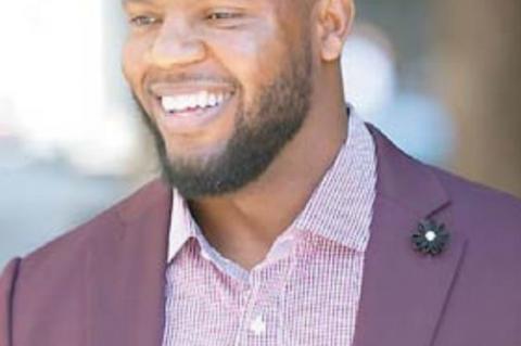 Lofton to headline chamber banquet