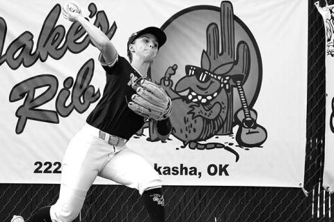 Kingfisher run-rules Watonga for first softball win