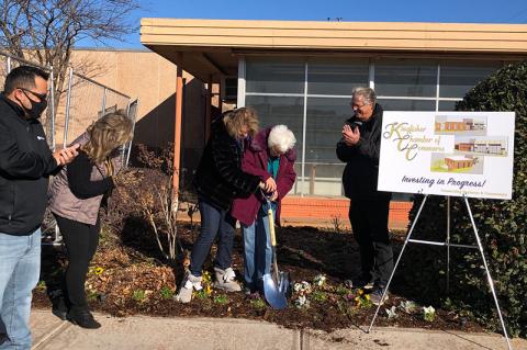 Article Image Alt Text